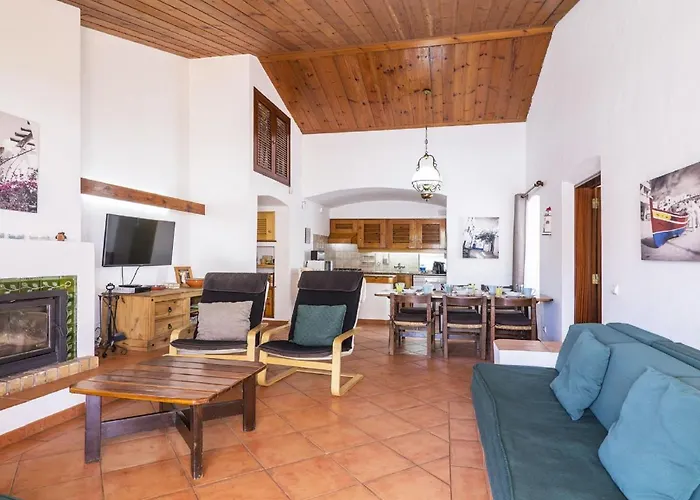 Jacaranda V3 By Interhome *